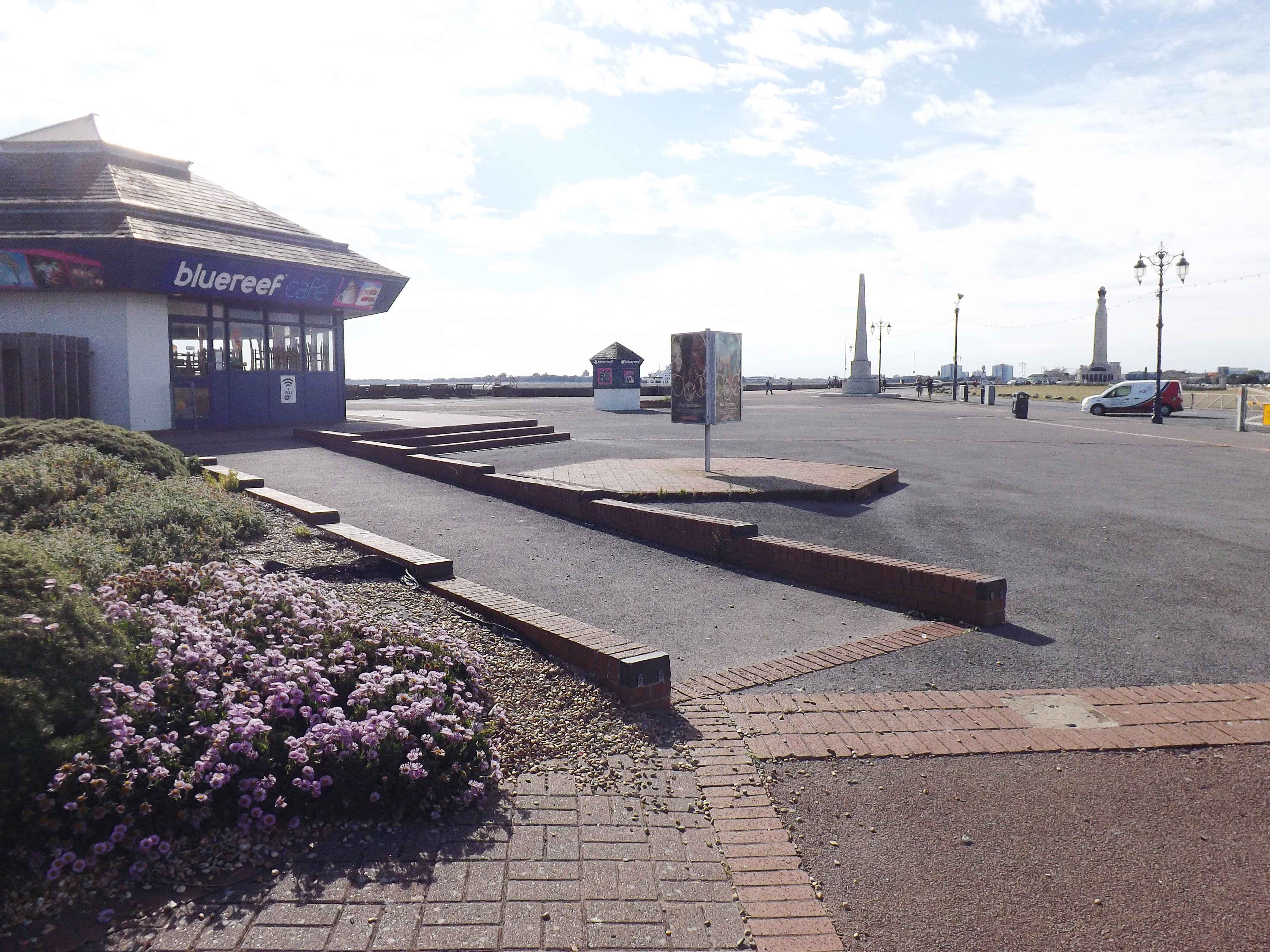 Portsmouth - Promenade and Southsea