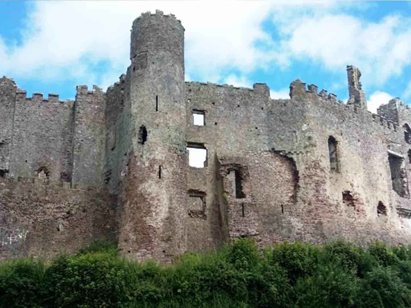 Laugharne - Castle
