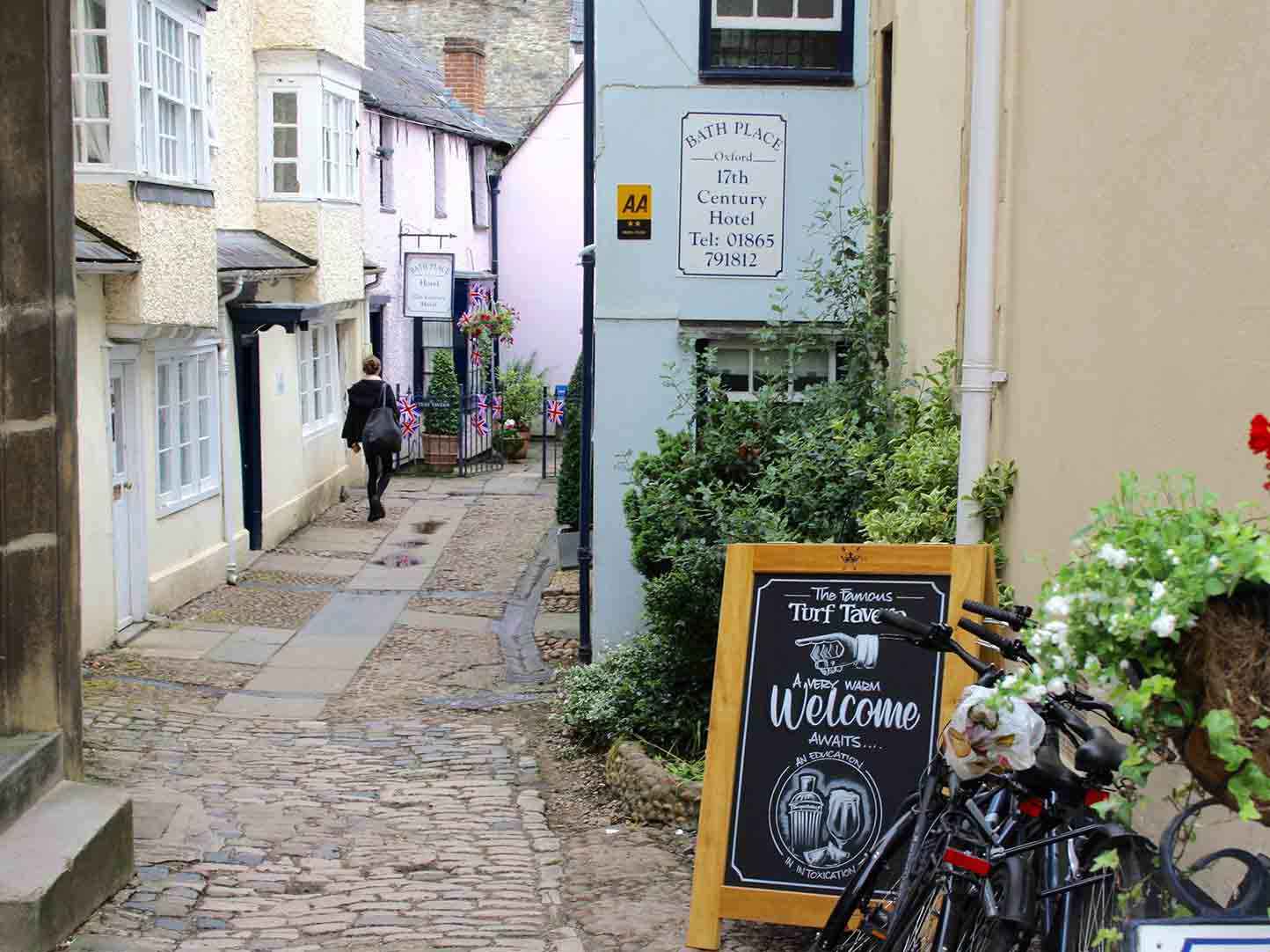 Oxford - A Quaint Street